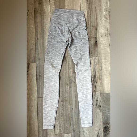 Lululemon Ombré Leggings - Picture 3 of 4